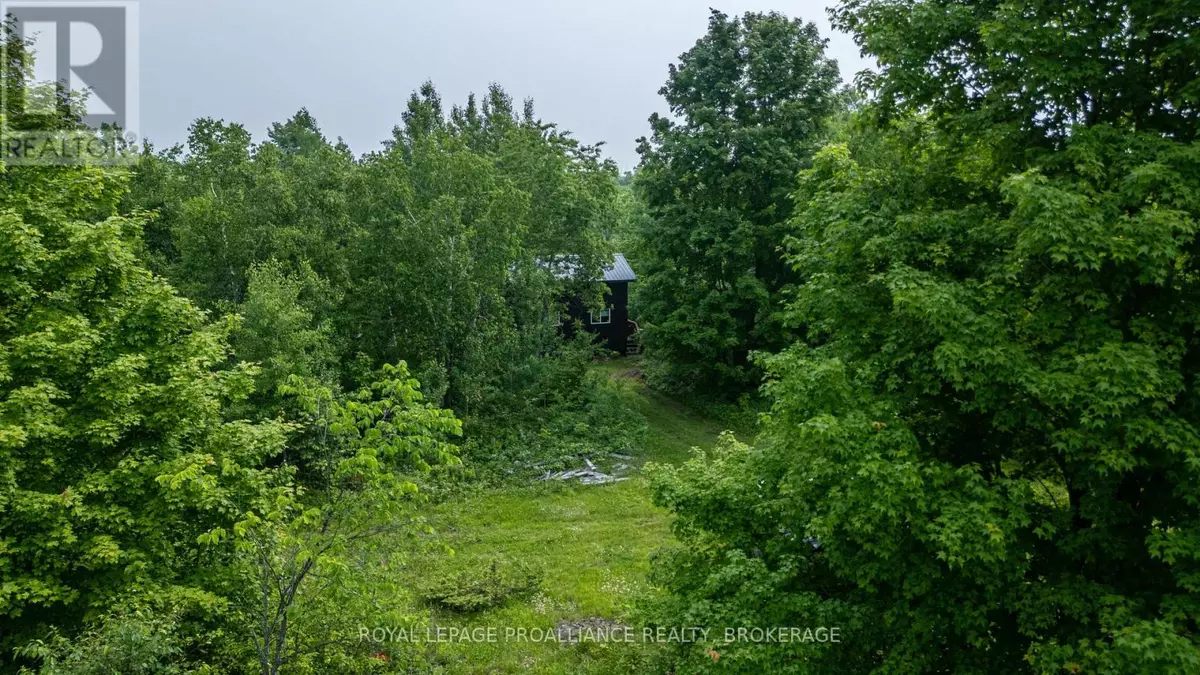 Rideau Lakes, ON K0G1X0,384 BIG CROSBY LAKE ROAD