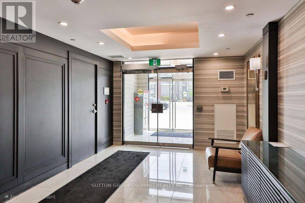Hamilton (stoney Creek), ON L8E0K3,125 Shoreview PL #308