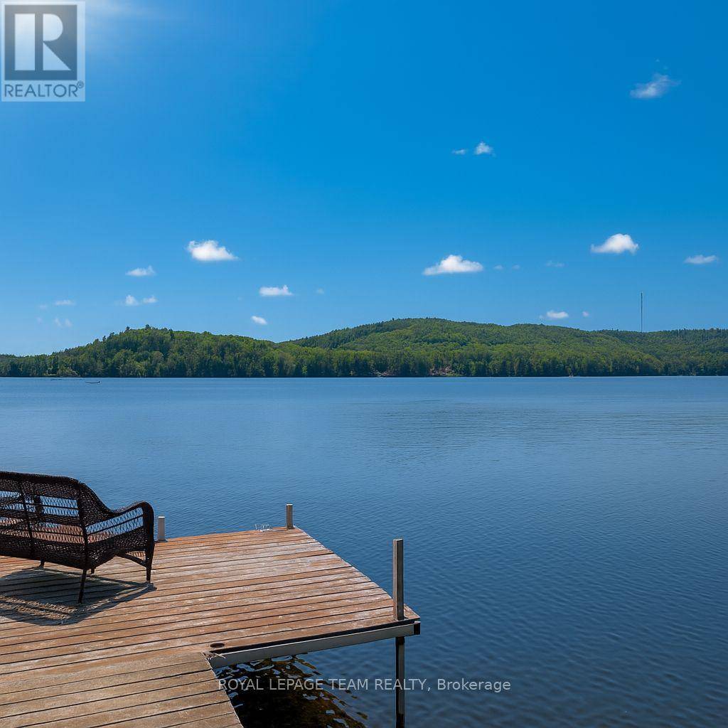 Madawaska Valley, ON K0J1B0,737D MITCHELL ROAD