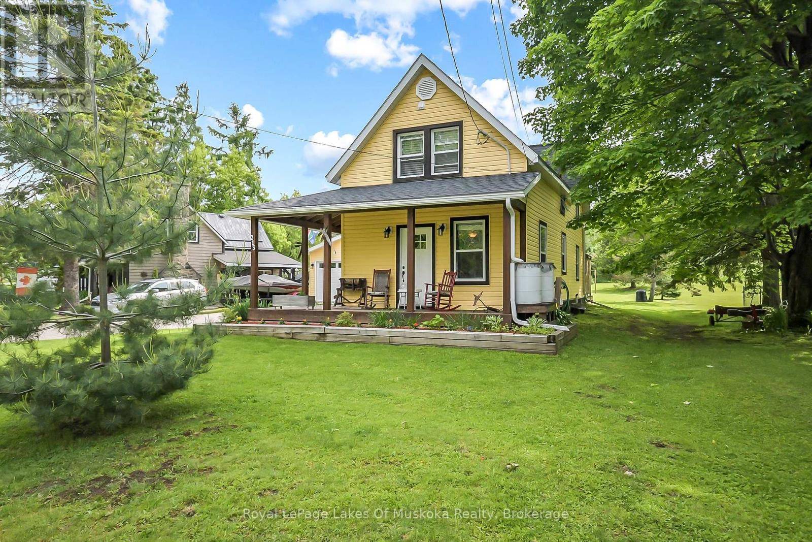 Bracebridge (macaulay), ON P1L1H8,213 WOODCHESTER AVENUE