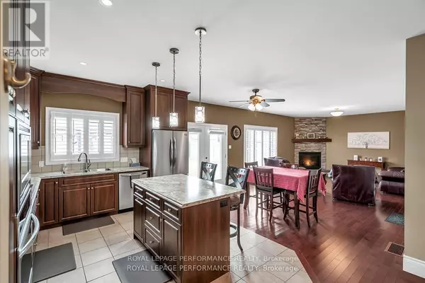 South Glengarry, ON K6H7N6,6685 YACHT BOULEVARD