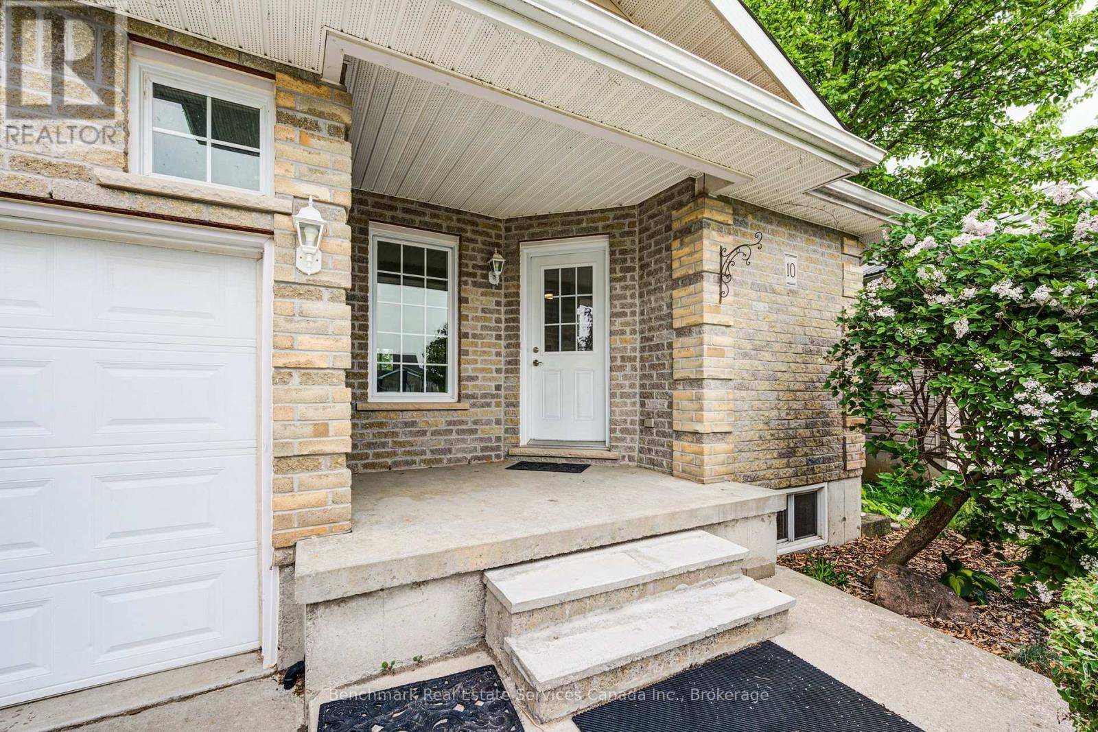Aylmer, ON N5H0A1,10 TARA COURT