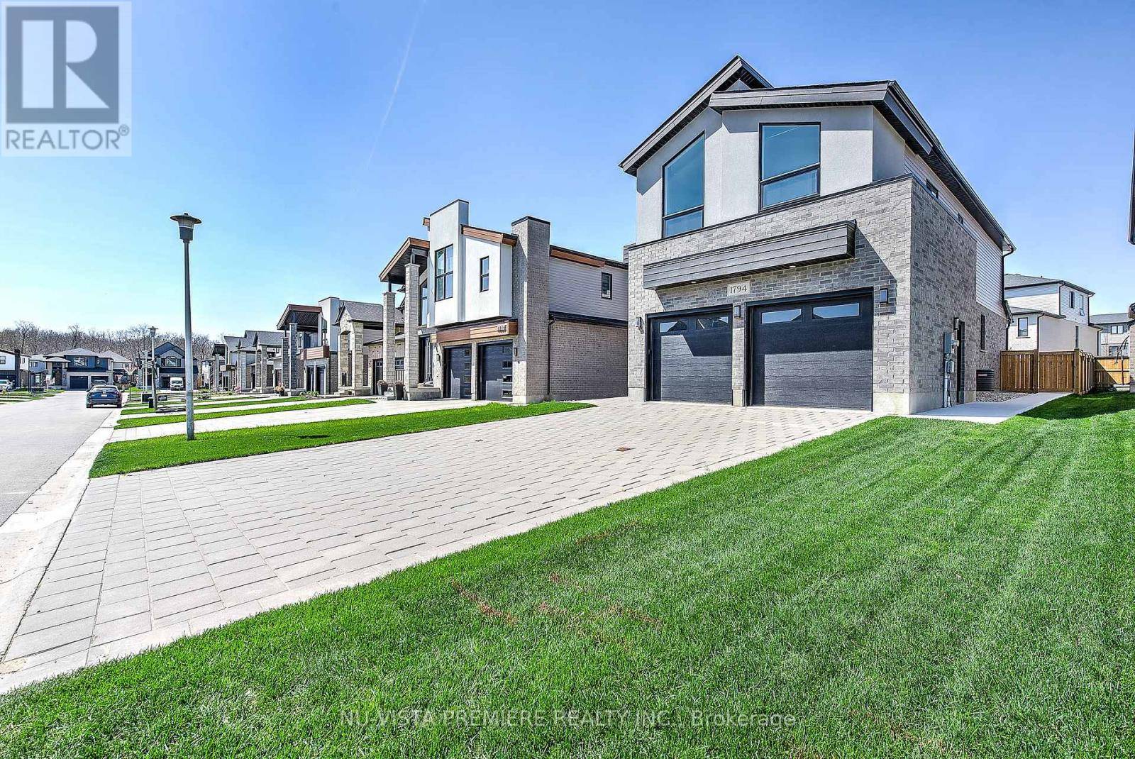 London South (south K), ON N6K0H1,1794 BRUNSON WAY