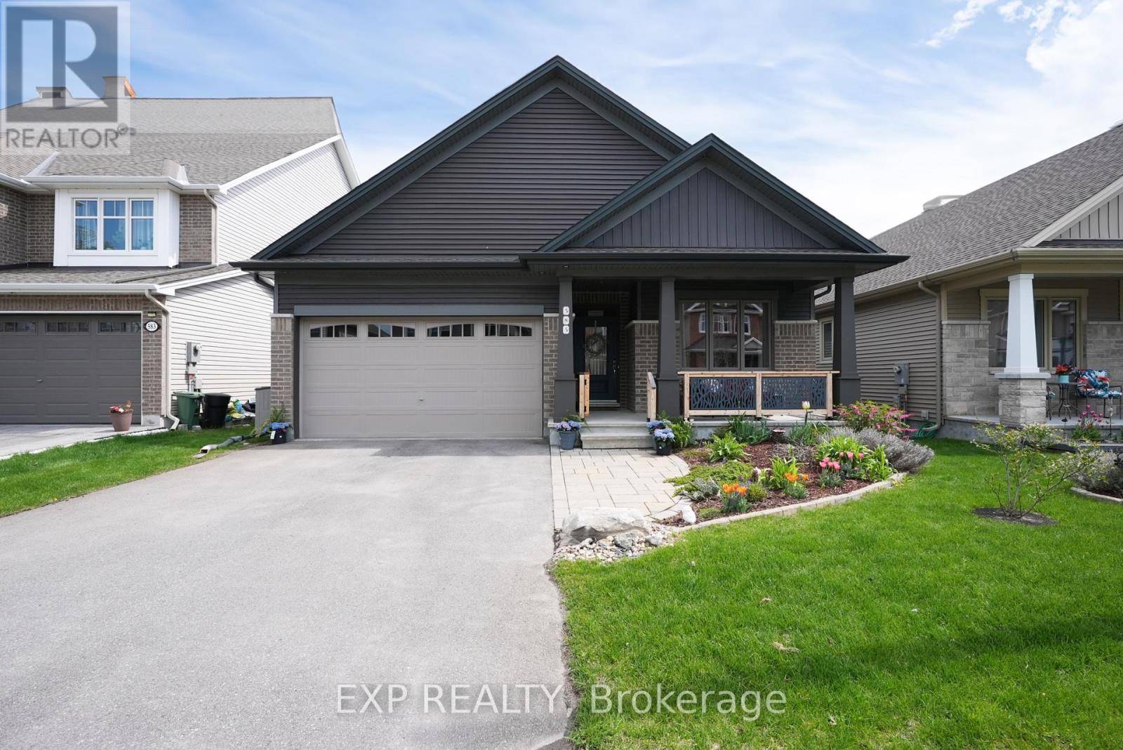 585 VIVERA PLACE, Ottawa, ON K2S2M8
