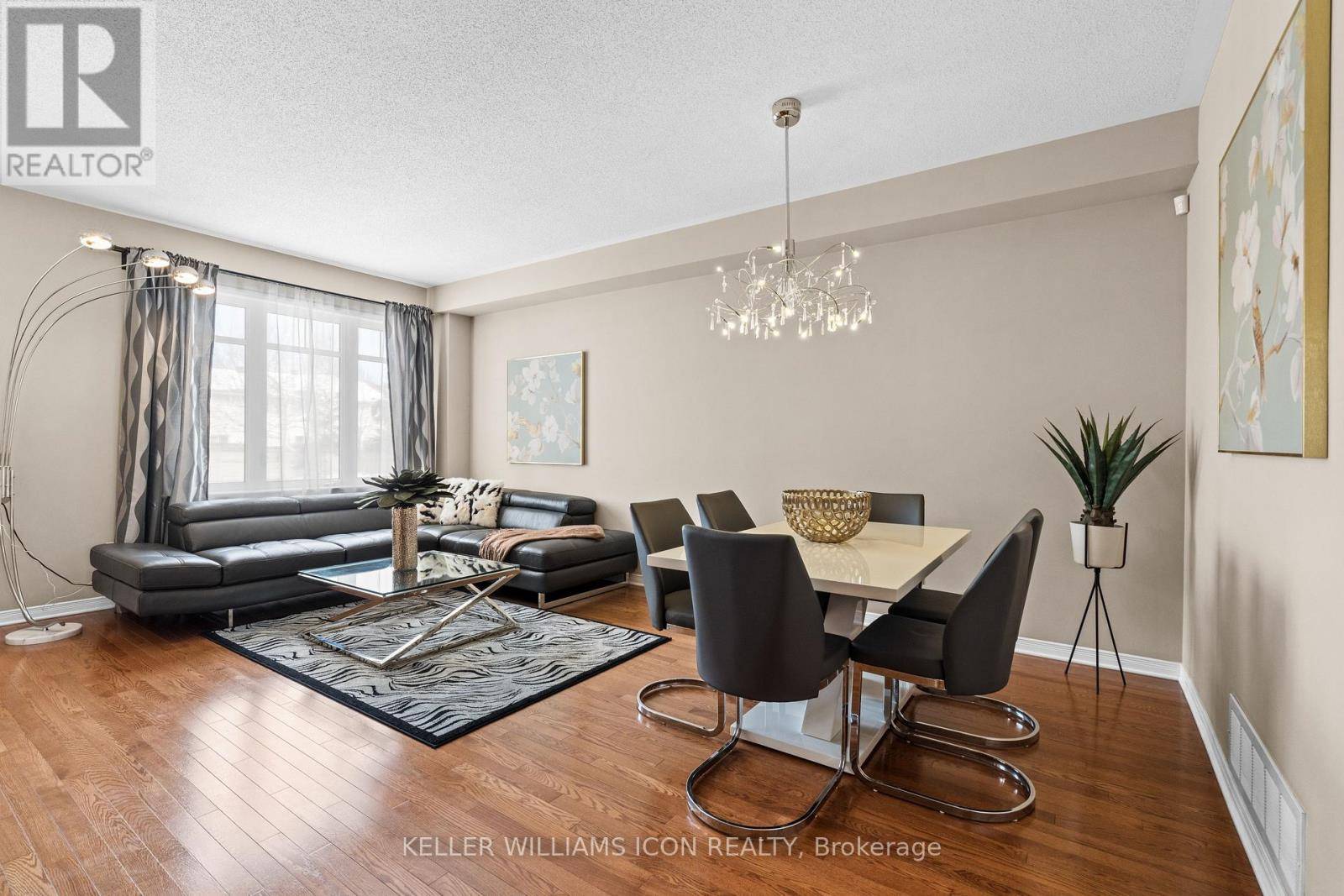 Ottawa, ON K2J5Y7,222 LONGFIELDS DRIVE
