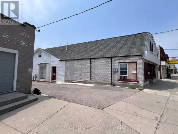 London East (east M), ON N5Z1T8,745 & 749 HAMILTON ROAD