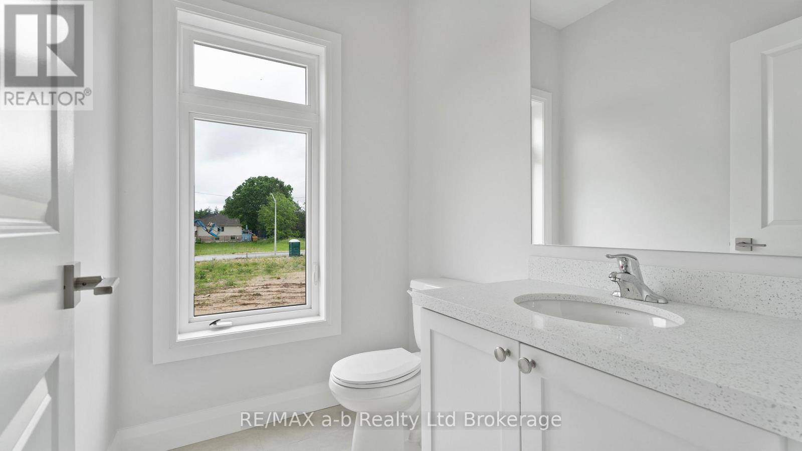 Norwich (norwich Town), ON N0J1P0,99 CAYLEY STREET
