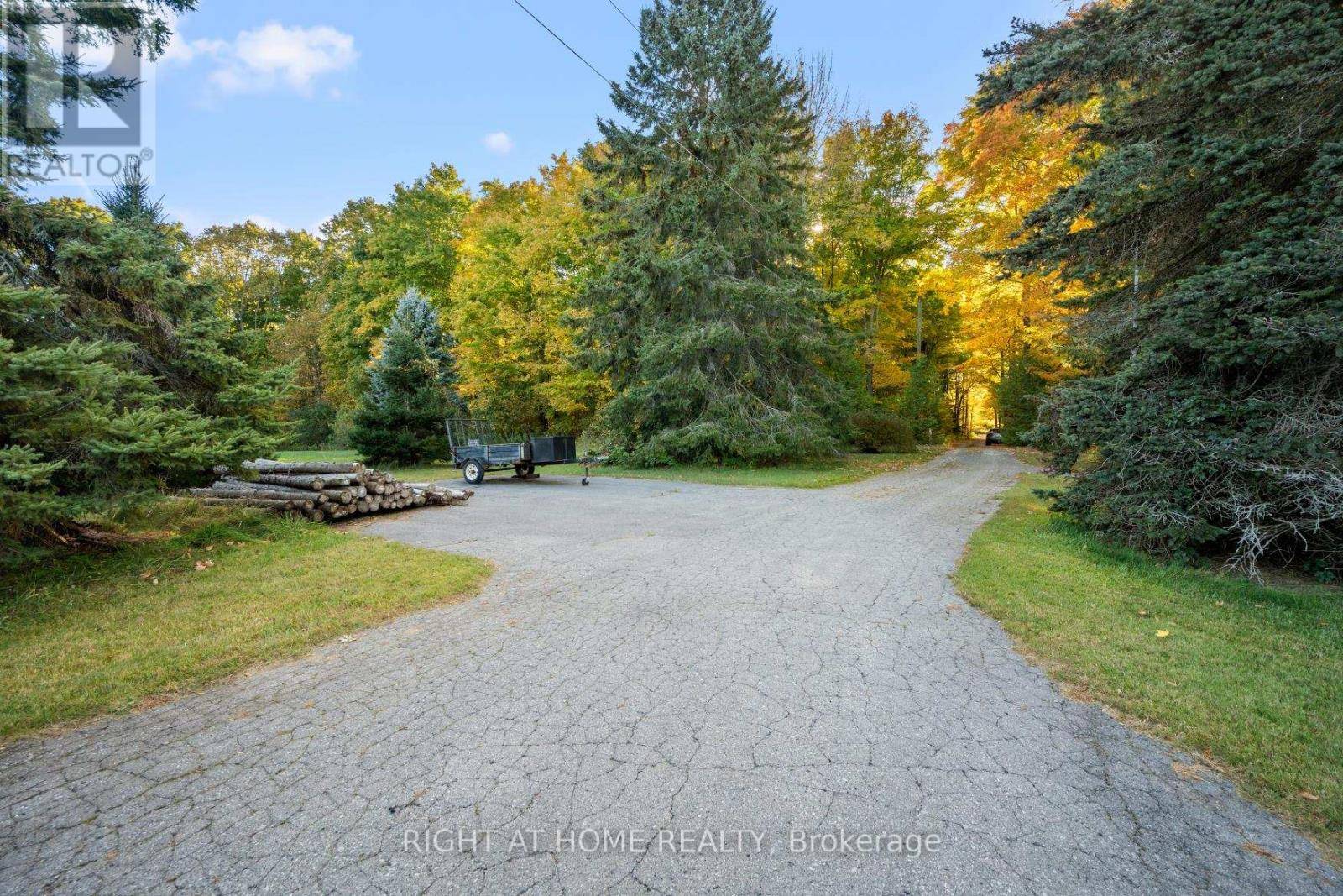 Brighton, ON K0K1H0,203 BARNES ROAD