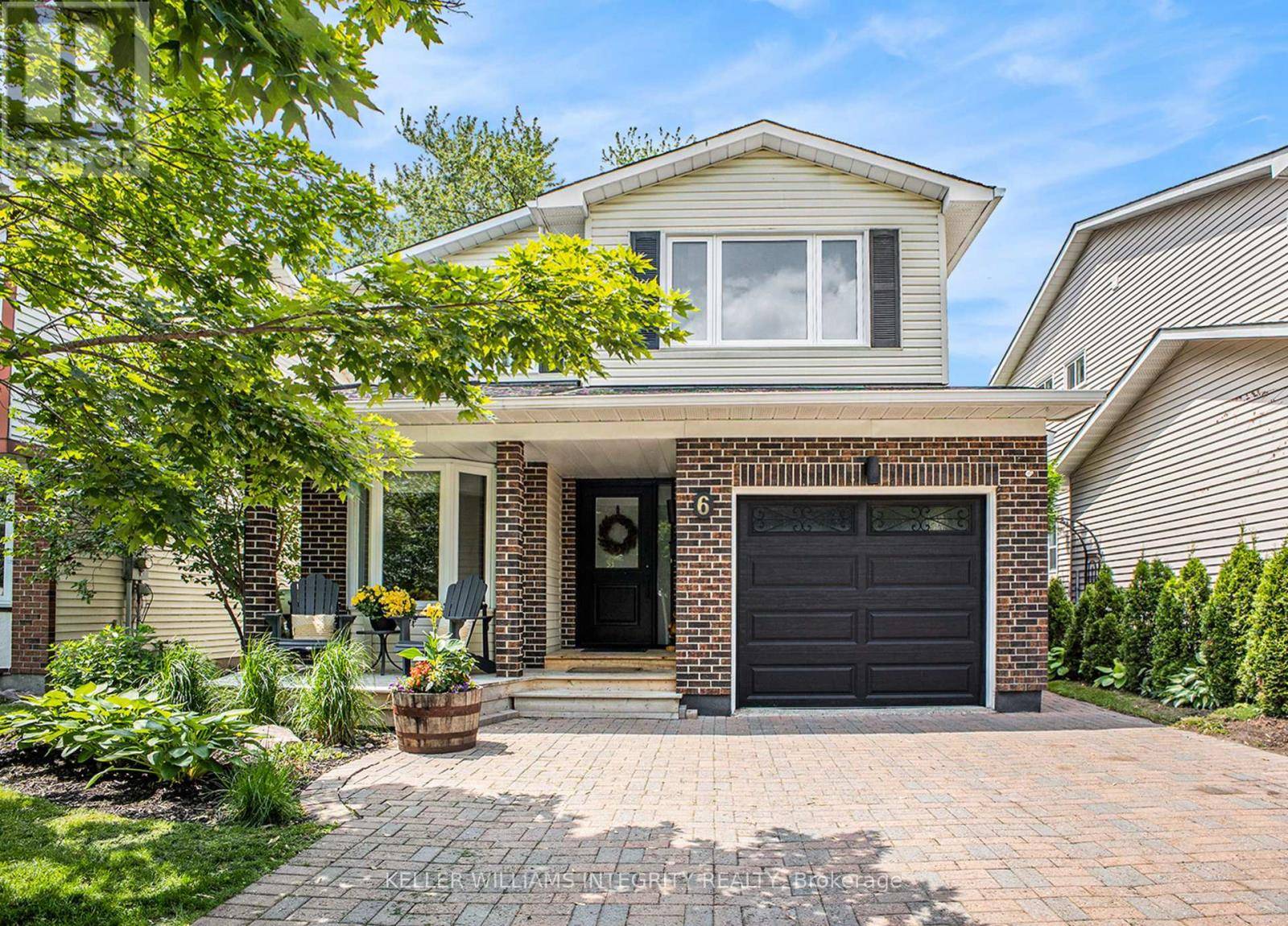 6 BARRA AVENUE, Ottawa, ON K2L2R8