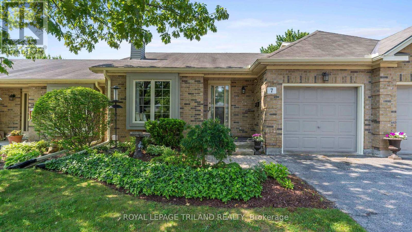 1241 Hamilton RD #7, London East (east P), ON N5W6B3