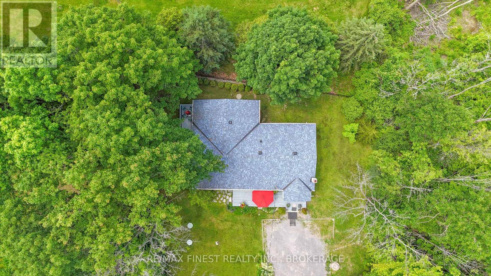 Kingston (kingston East (incl Cfb Kingston)), ON K7L4V1,1687 HARTEN LANE