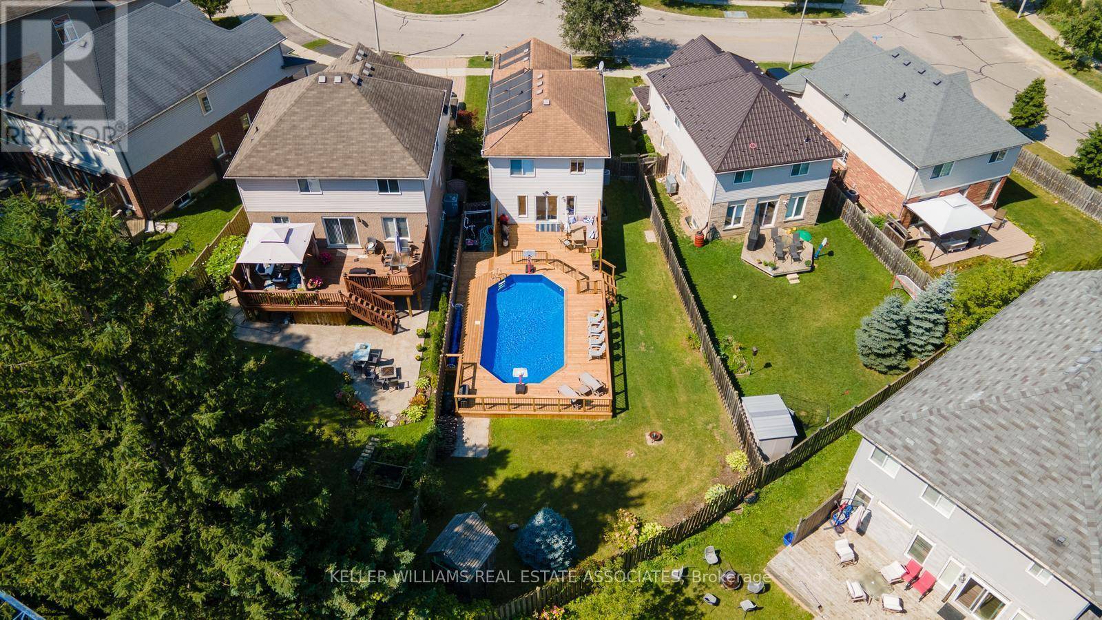 209 SUNNY MEADOW COURT, Kitchener, ON N2N3R3