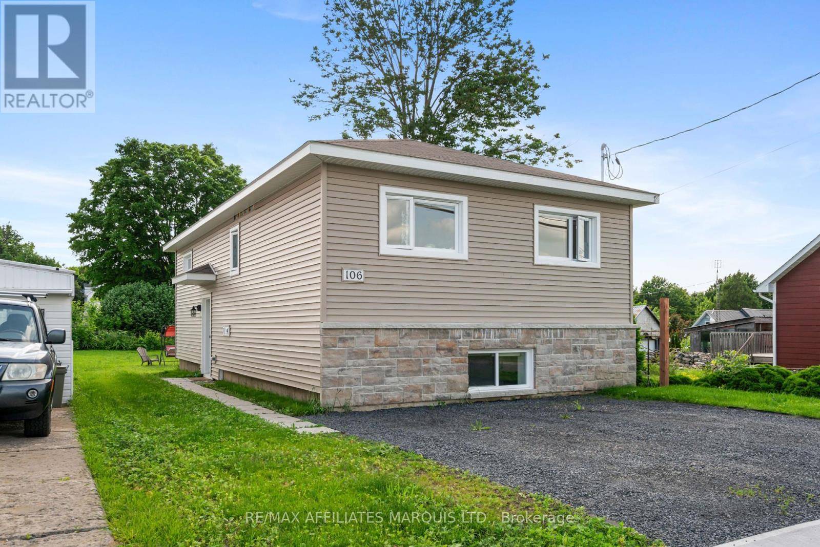 106 BISHOP STREET S, North Glengarry, ON K0C1A0