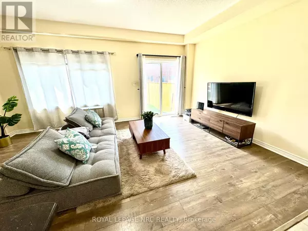 Thorold (rolling Meadows), ON L0S1A0,45 SPARKLE DRIVE