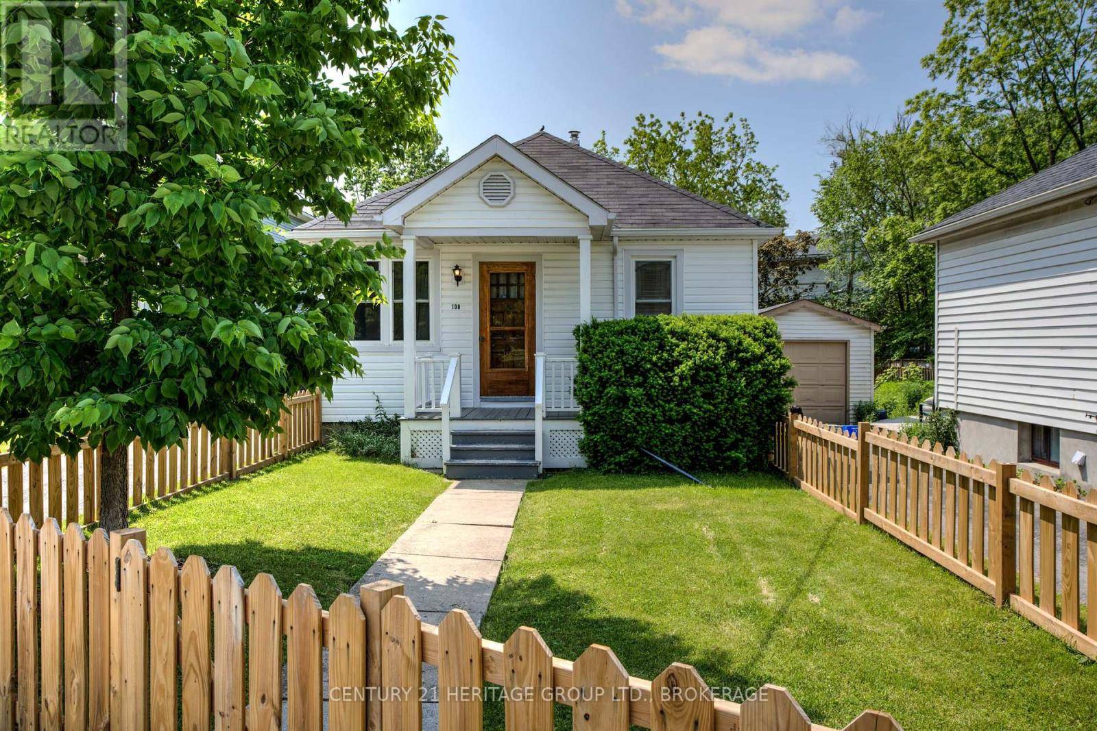 108 PARK STREET, Kingston (central City East), ON K7L1J8