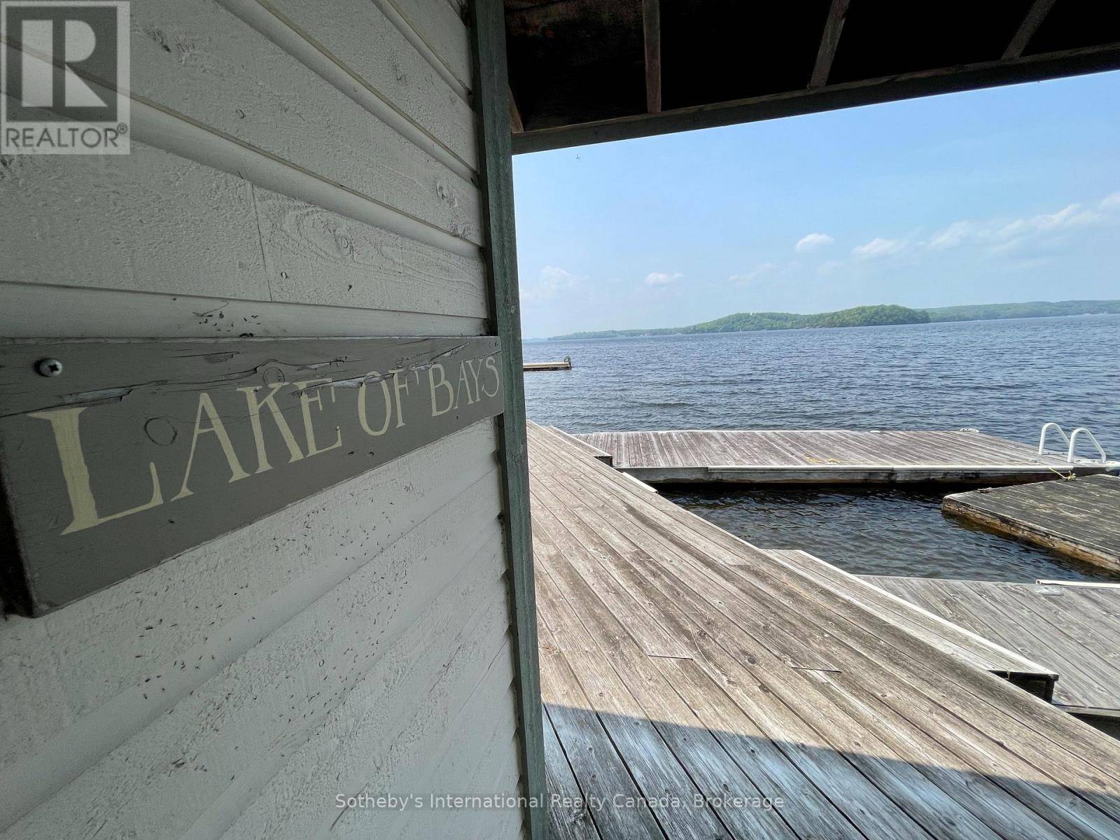 Lake Of Bays (franklin), ON P0B1A0,1507 OLD HWY 117