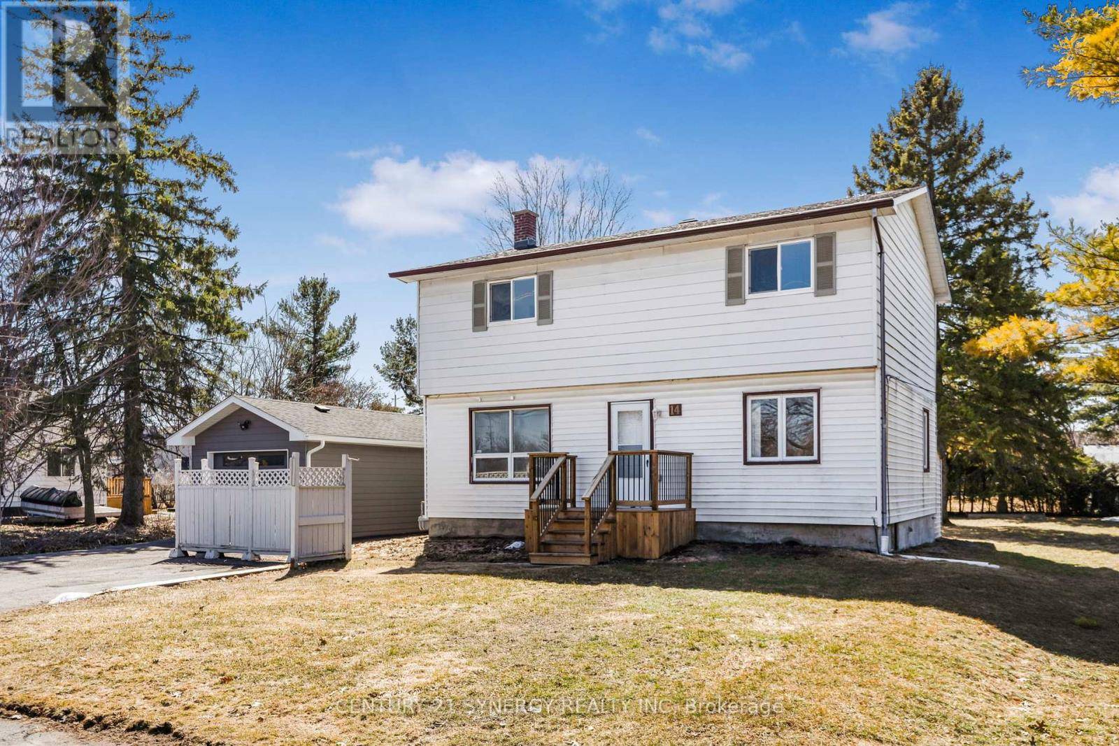 14 JOHNWOODS STREET, Ottawa, ON K2S1B9