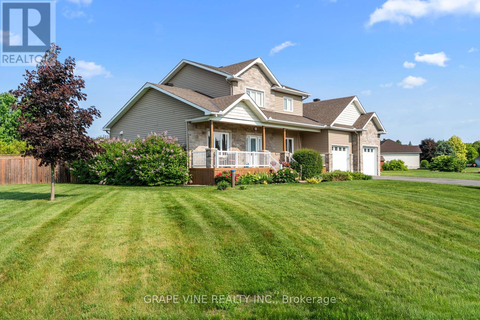 Ottawa, ON K0A2P0,8055 CRAIG FARM DRIVE