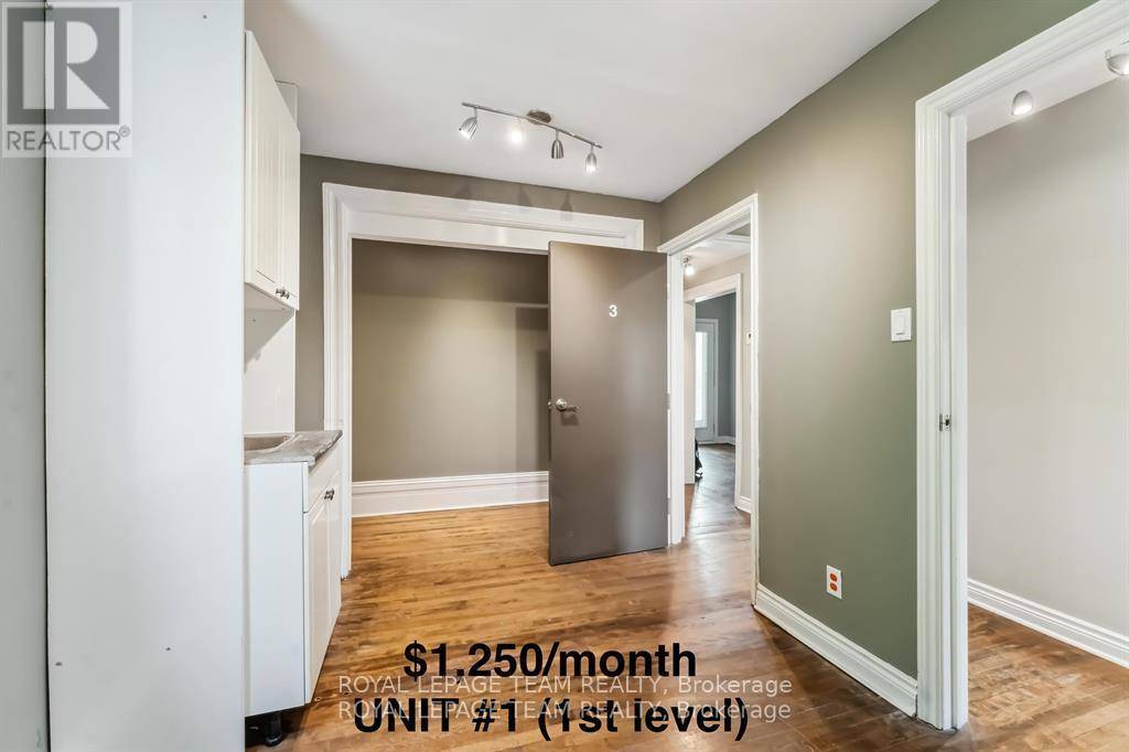 Ottawa, ON K2S1N7,1538 Stittsville Main ST #3