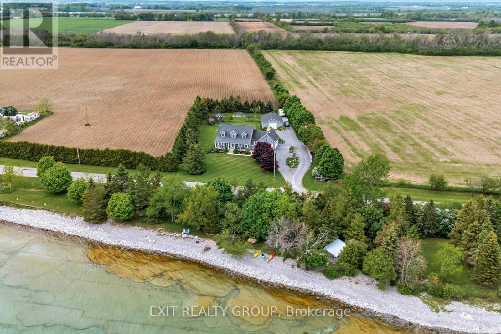 Prince Edward County (wellington), ON K0K3L0,830 HUYCKS POINT ROAD