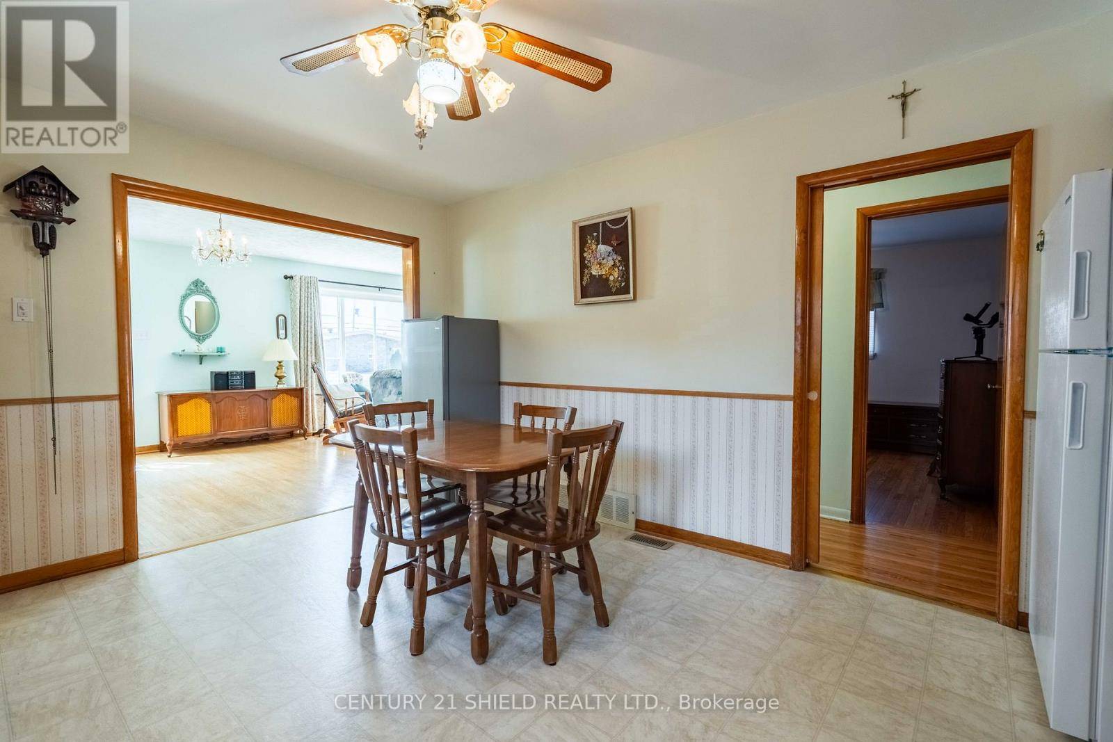 Cornwall, ON K6H5N3,506 ANDERSON DRIVE