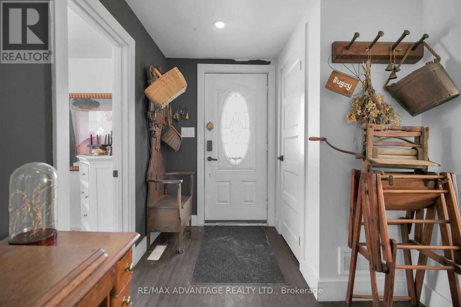 Central Elgin (belmont), ON N0L1B0,248 BORDEN AVENUE