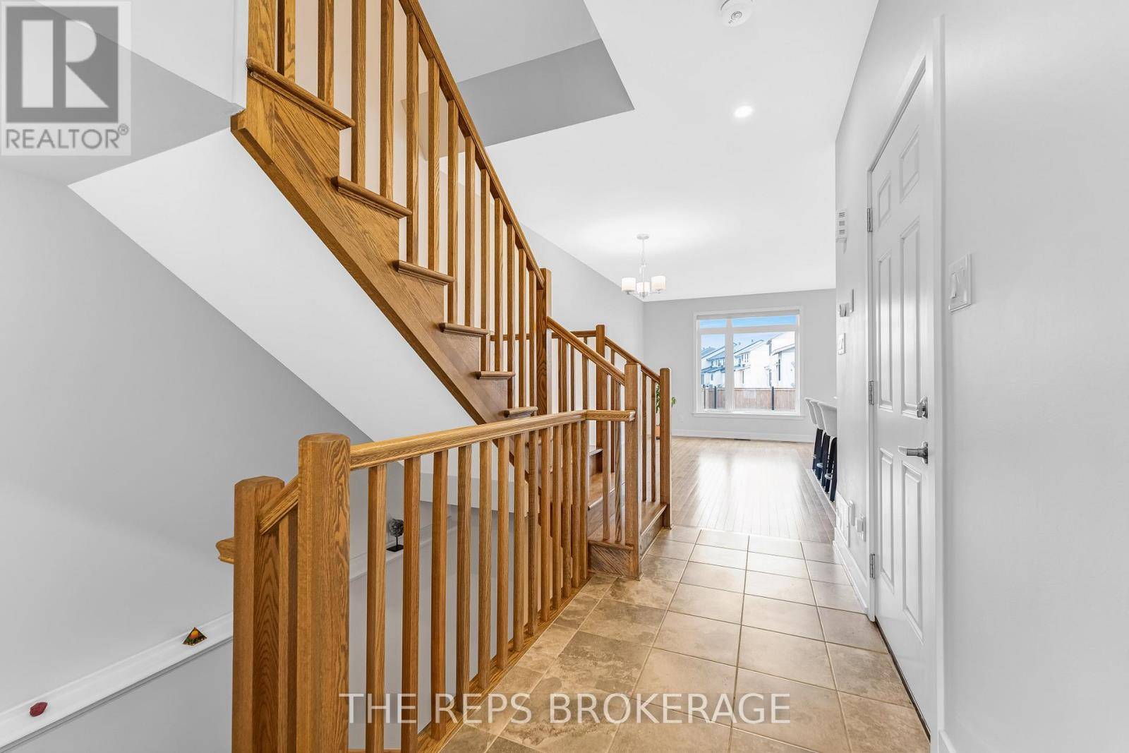 Ottawa, ON K4M0K5,891 SOLARIUM AVENUE S