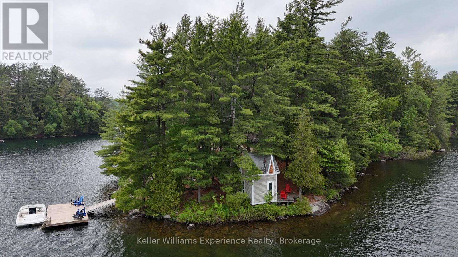 Muskoka Lakes (watt), ON P0B1M0,11 ISLAND SKELETON LAKE 14