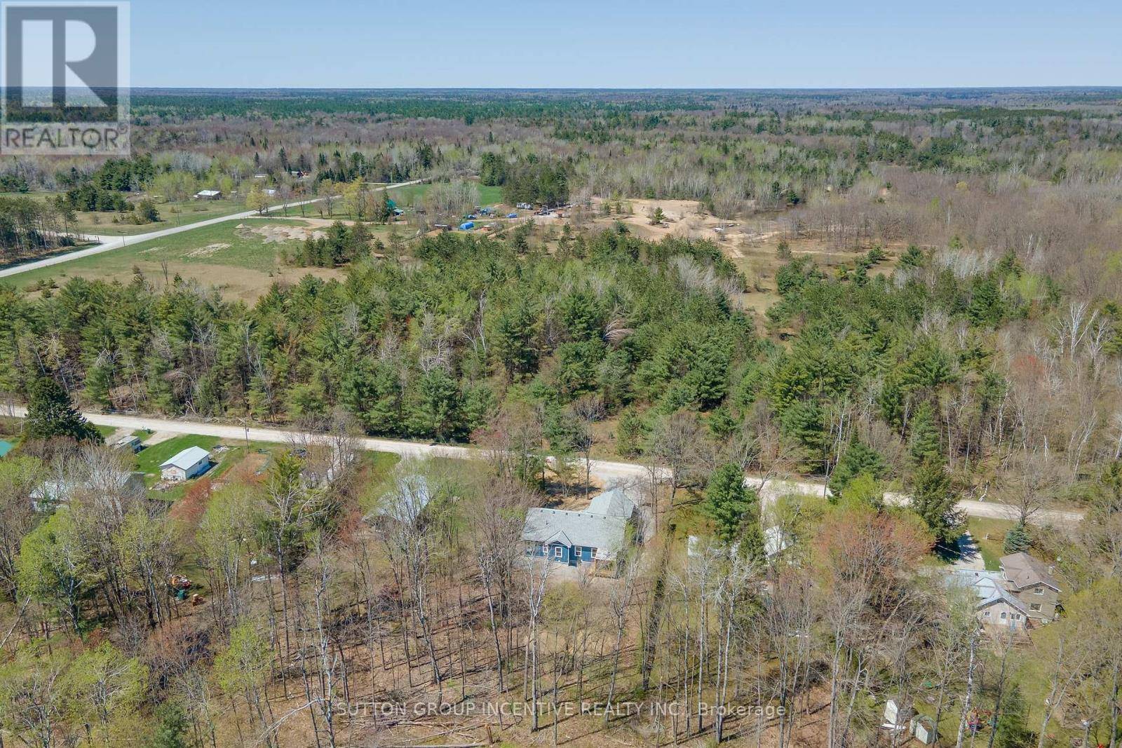 Kawartha Lakes (dalton), ON L0K1W0,26 MCLEISH DRIVE