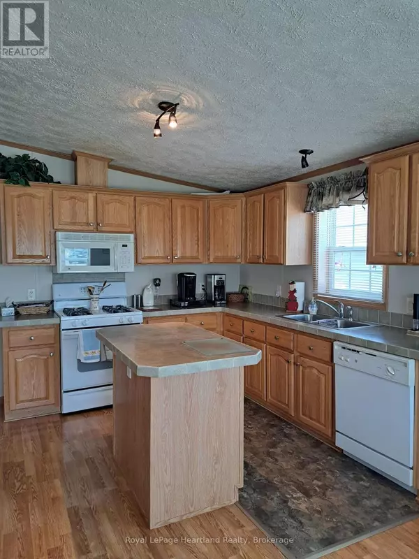 Strathroy-caradoc (se), ON N7G3P4,469 RICHARD CRESCENT