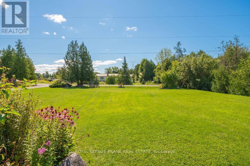 Trent Lakes, ON K0L1J0,406 LAKEHURST CIRCLE ROAD