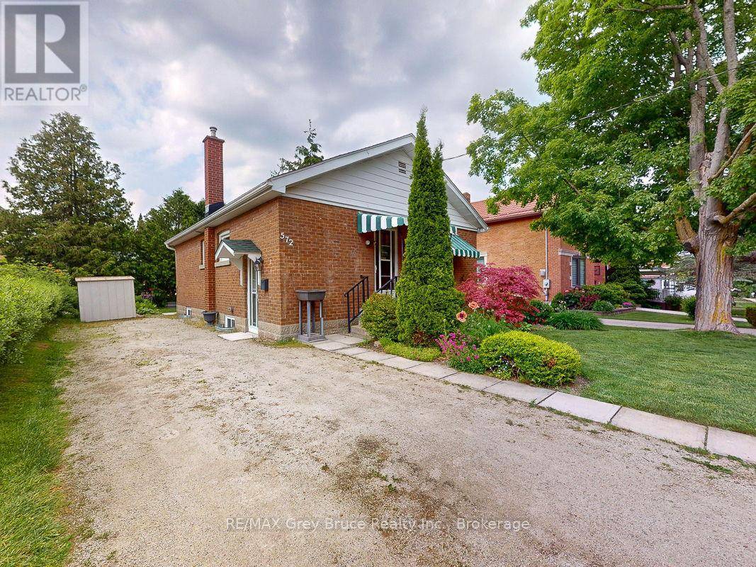 Owen Sound, ON N4K3Y2,572 14TH STREET W