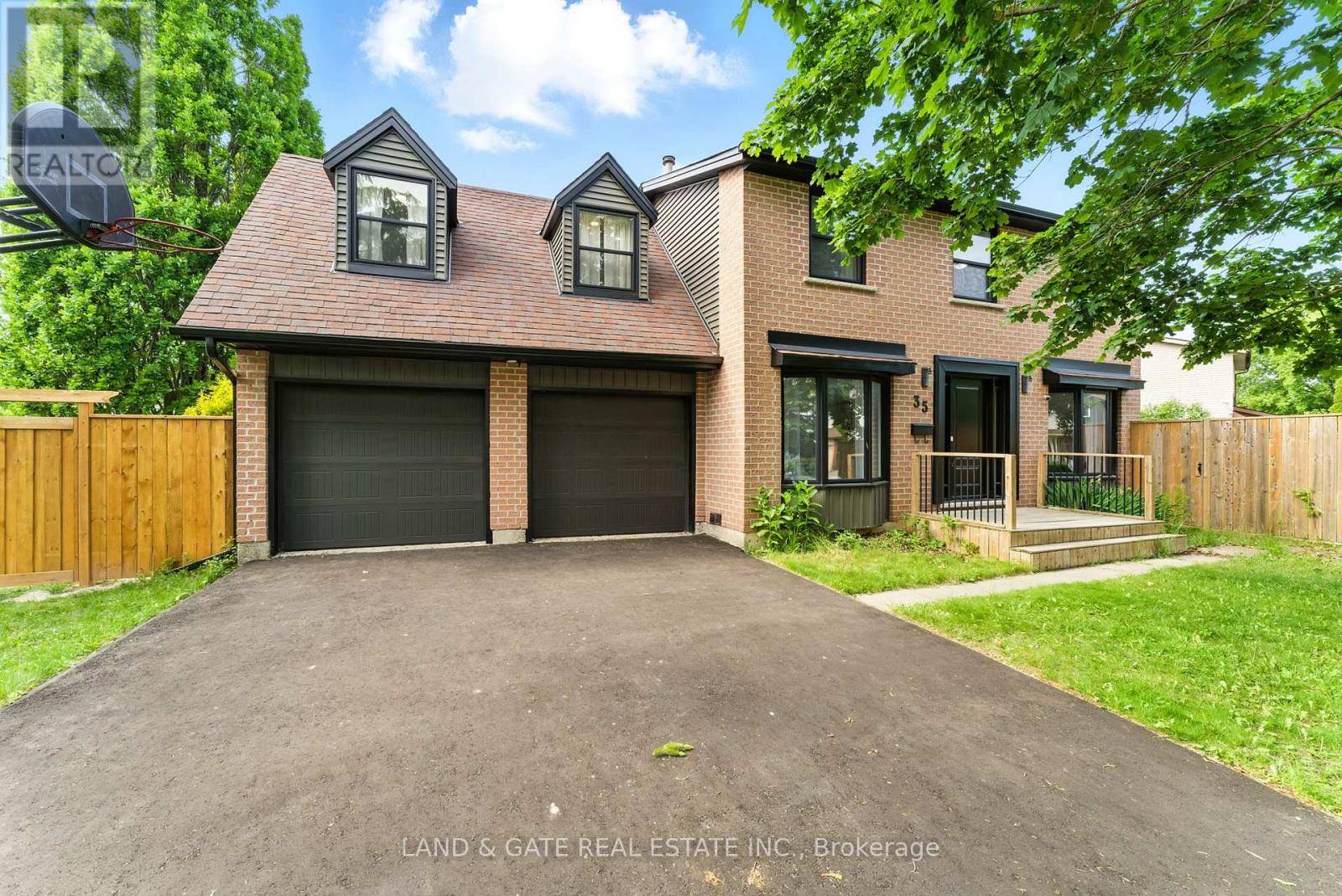 Guelph (kortright West), ON N1G3Z9,35 ASPEN VALLEY CRESCENT