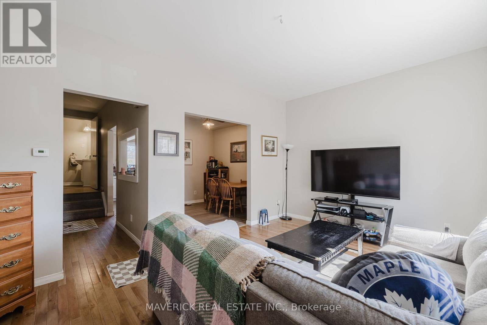 London South (south K), ON N6K2S5,667 GRIFFITH STREET