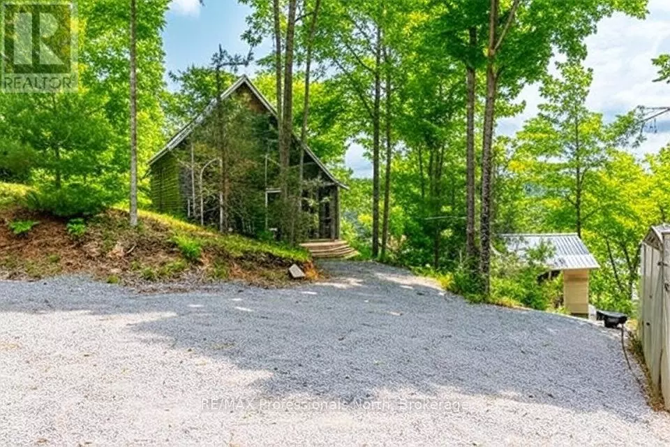 Minden Hills (minden), ON K0M2K0,1065 SHADED WATER TRAIL