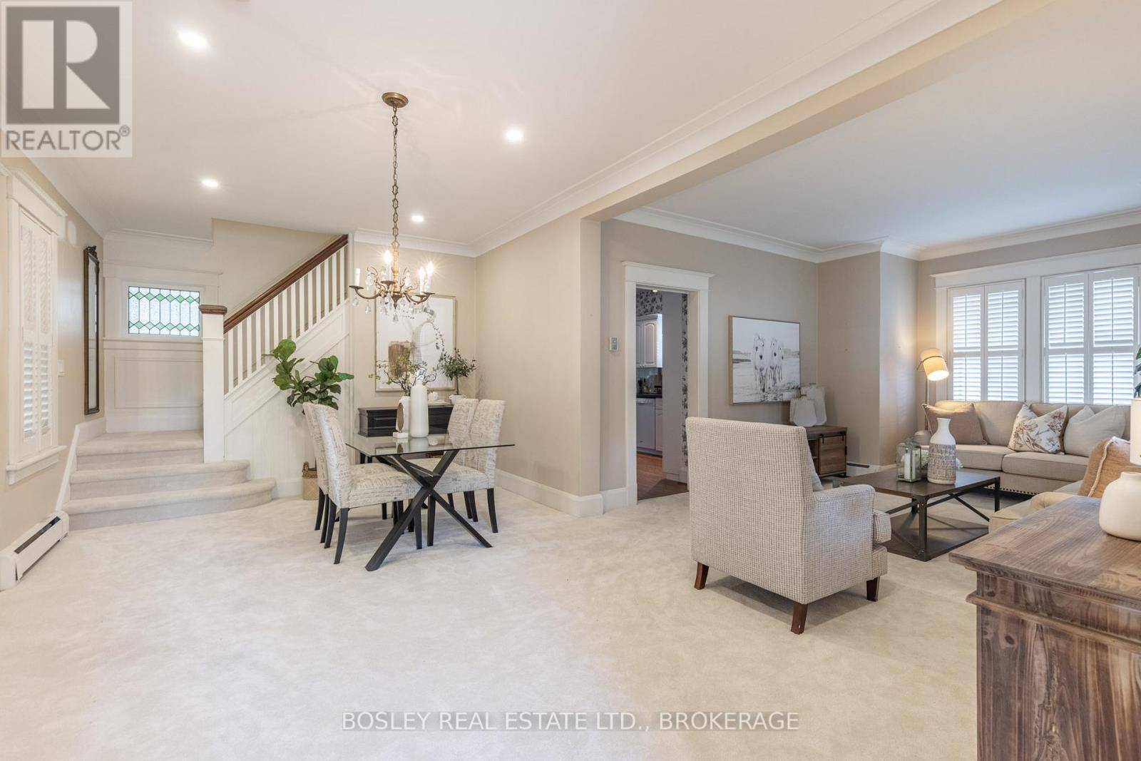 Port Colborne (sugarloaf), ON L3K2Y6,171 ALEXANDRA STREET