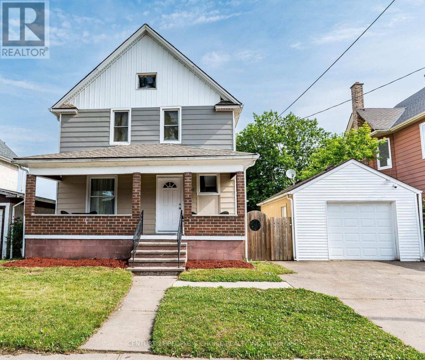 5001 KITCHENER STREET, Niagara Falls (clifton Hill), ON L2G1A9
