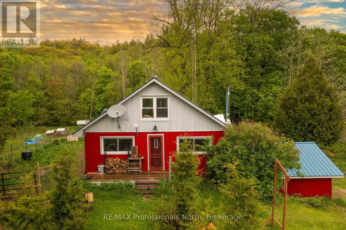 Lake Of Bays (franklin), ON P0A1E0,24430 HIGHWAY 35 HIGHWAY