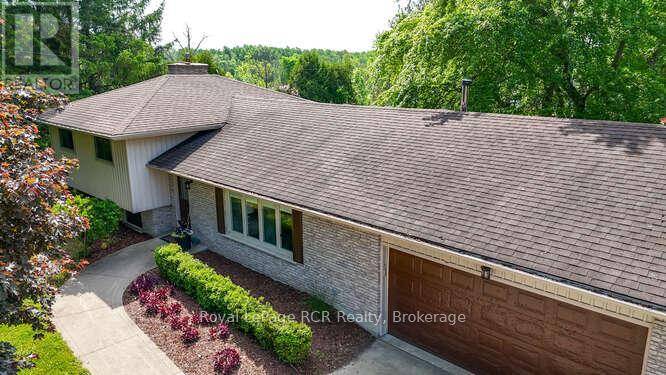 202122 21 HIGHWAY, Georgian Bluffs, ON N4K5N7