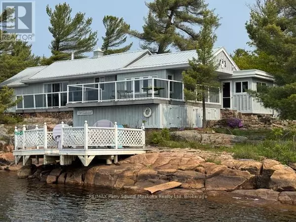 The Archipelago (archipelago North), ON P0C1G0,1 A775 ISLAND