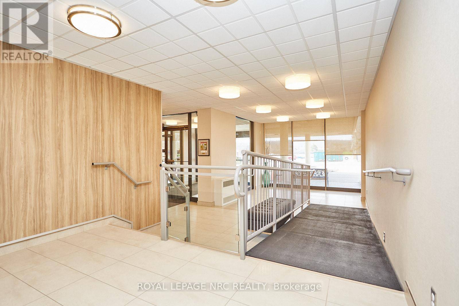 St. Catharines (glendale/glenridge), ON L2T3J7,215 Glenridge AVE #307