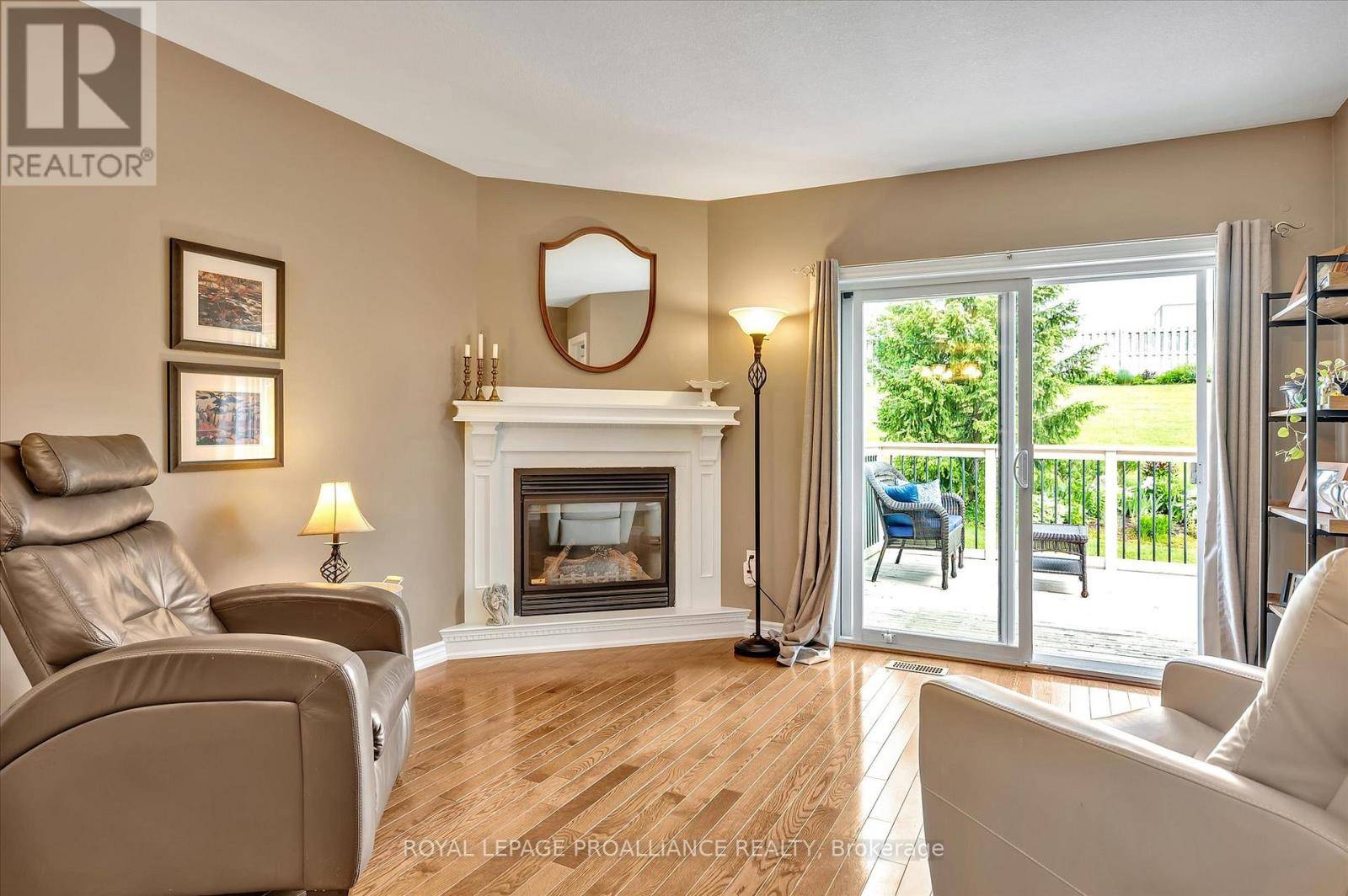 Peterborough West (south), ON K9J0A9,141 VILLAGE CRESCENT