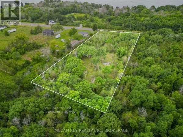 Greater Napanee (greater Napanee), ON K7R3K8,0 COUNTY RD 9
