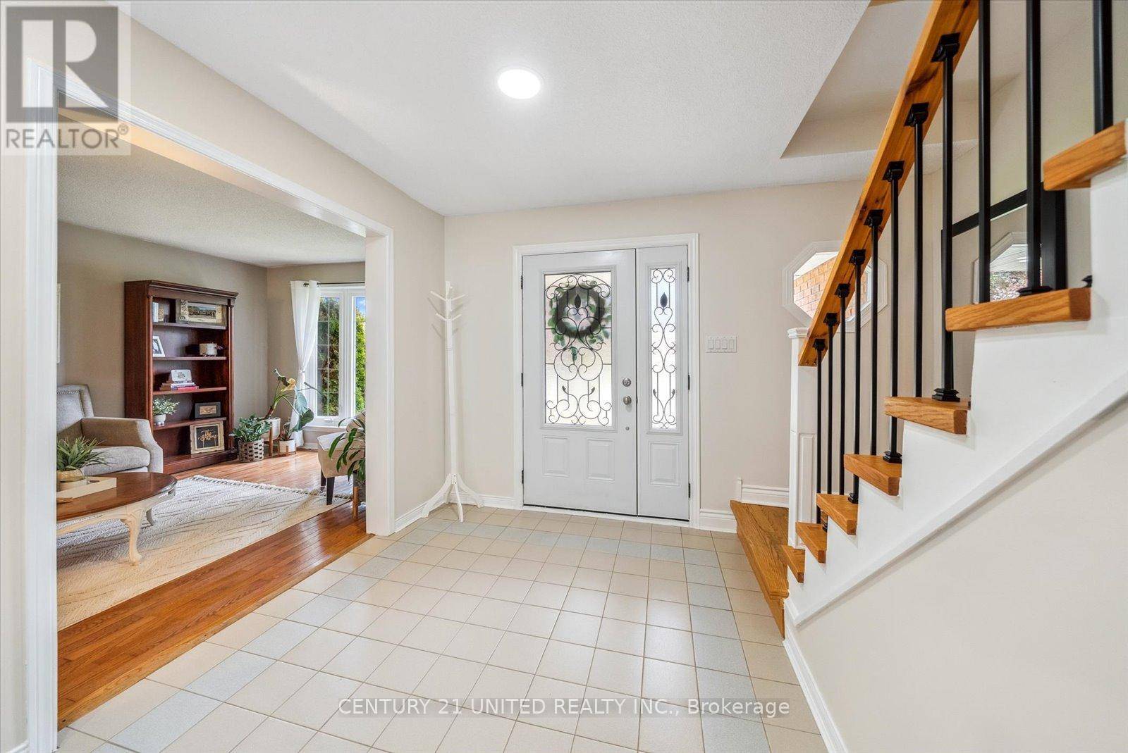 Peterborough North (university Heights), ON K9L1X5,1345 HETHERINGTON DRIVE