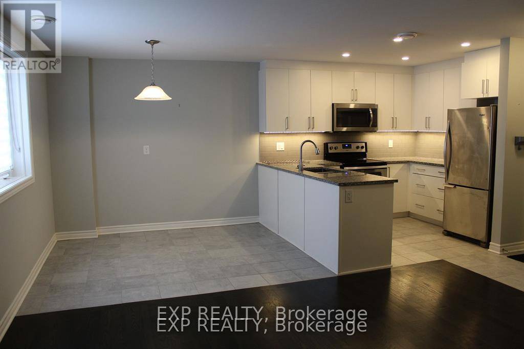 Ottawa, ON K2J7G7,360 Tribeca Private #1