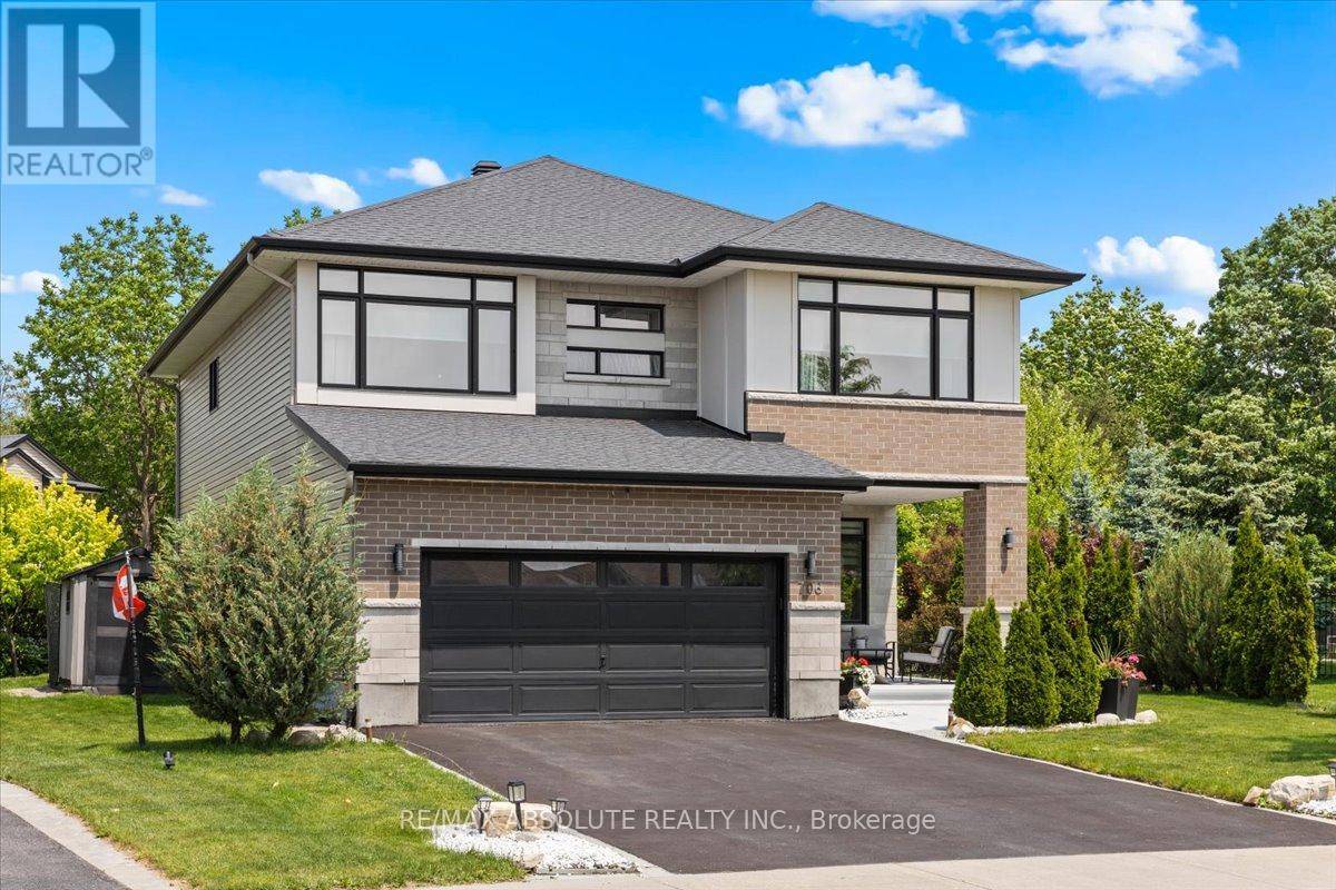 706 BRIDLEGLEN CRESCENT, Ottawa, ON K2M0H5