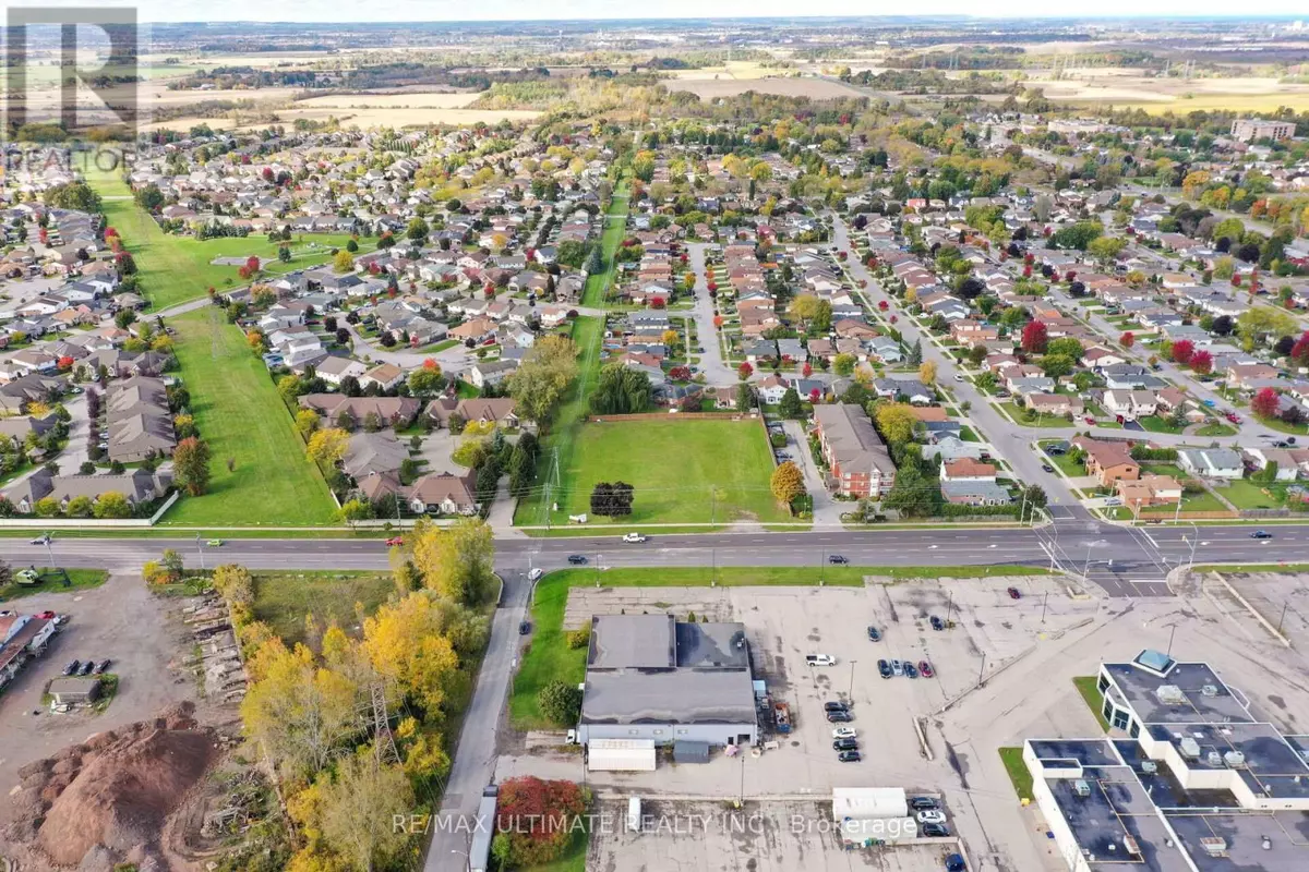 Niagara Falls (ascot), ON L2H1K1,4257 Montrose RD #4