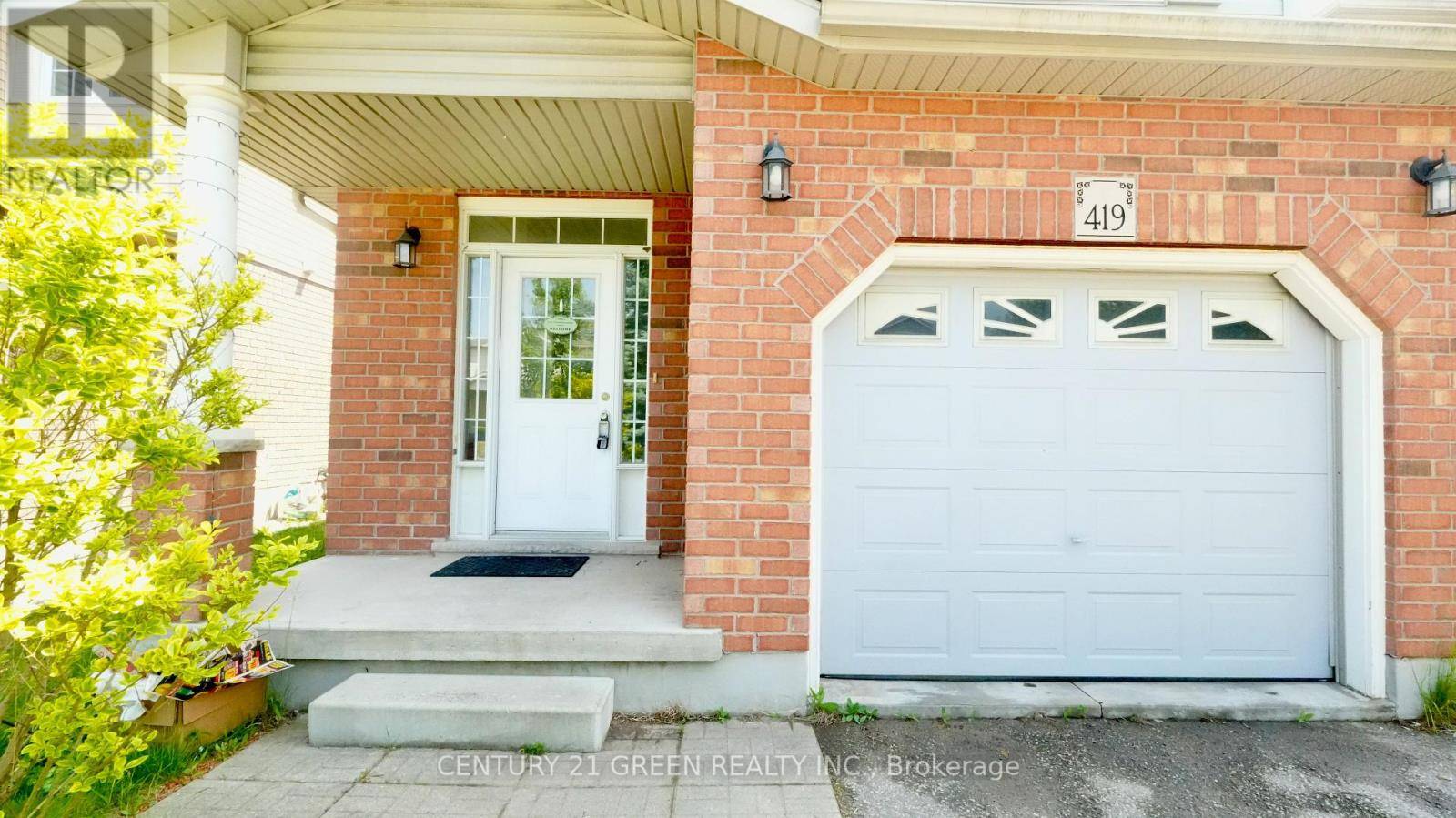 Waterloo, ON N2J4Y8,419 TEALBY CRESCENT