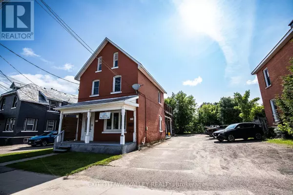 349 CHRISTIE STREET, Pembroke, ON K8A4R6