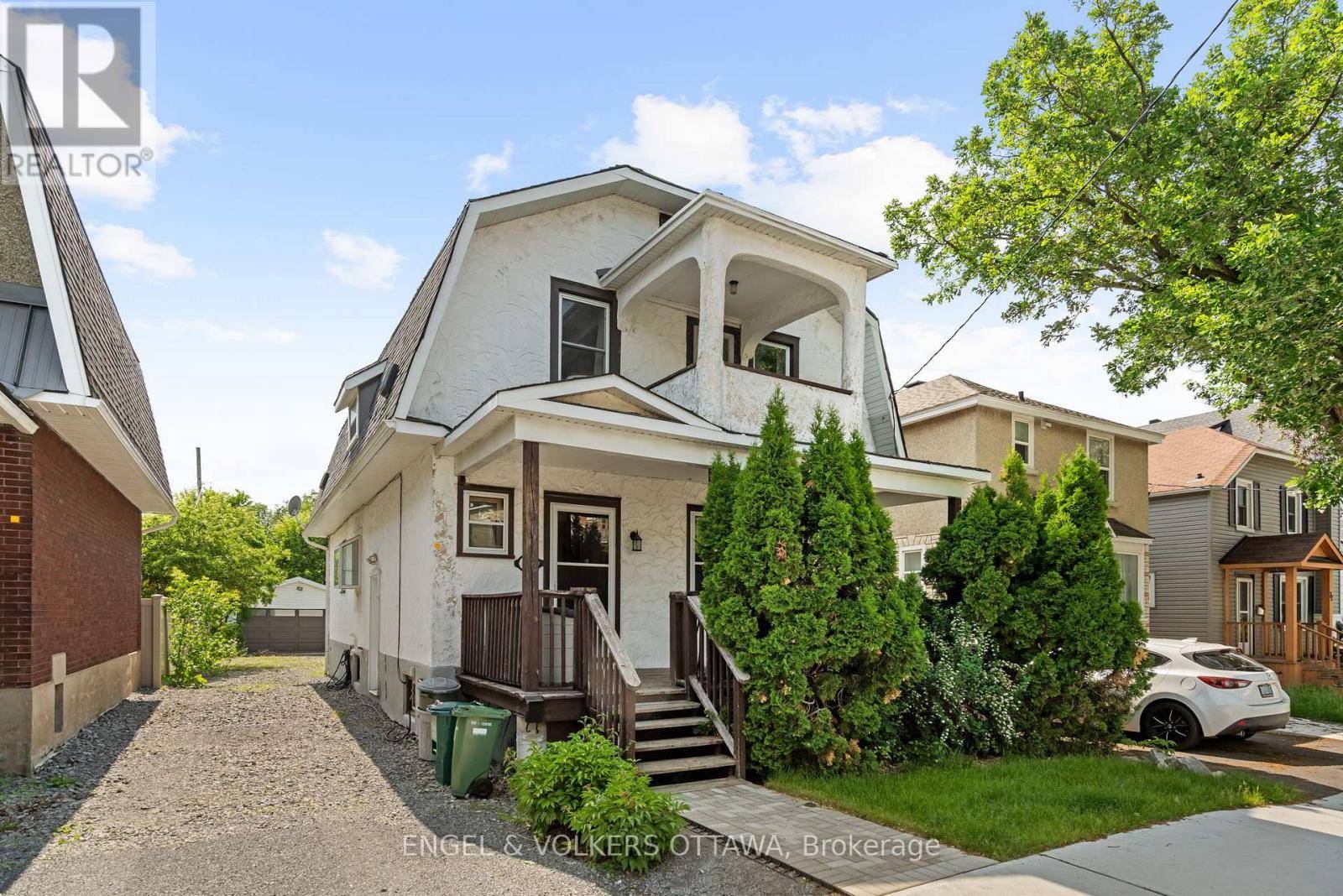 Ottawa, ON K1Y0V9,76 HURON AVENUE N